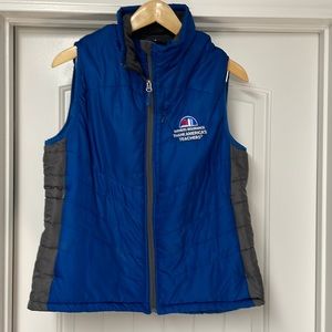 Womens Puffy vest